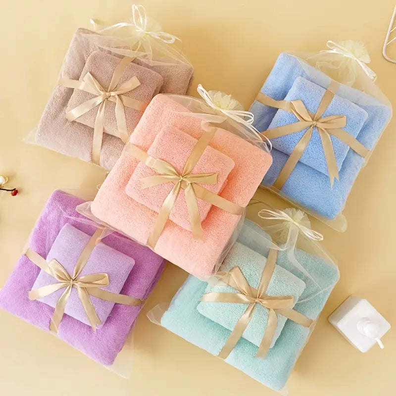 2pcs Ultra Soft Coral Fleece Shower Towel Set