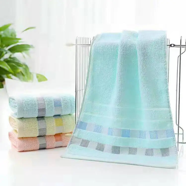 Thick Cotton Jacquard Bath Towel (Large Size)