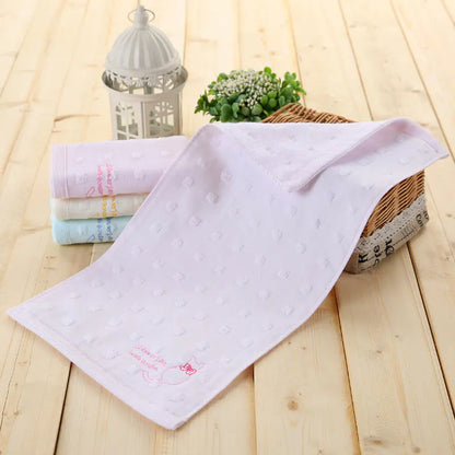 Towel with Tri-Color Cat Design